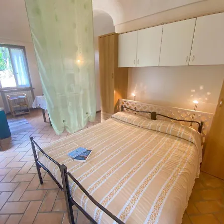 بيت للعطل Rustico Jasmin Natursteinhaus ميزّيجرا